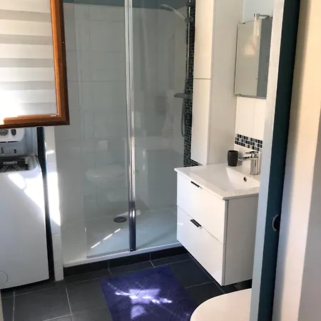 La Lanterne Avec Jardin Apartamento *